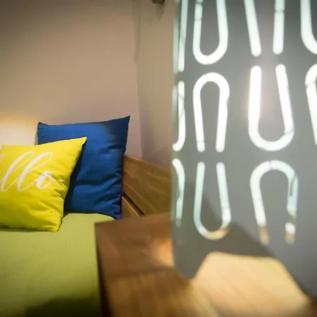 Apartment Neugebaute Souterrain-keller-wohnung Mit 3 Schlafzimmern Bei Fam Horster Bensheim